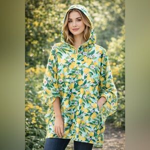 NWT!Vera Bradley Rain Poncho Lemon-Grove Print PACKABLE Travel friendly SZ S-M